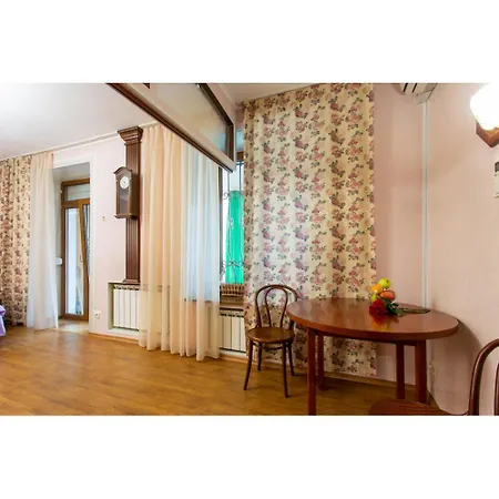 Naykova District Apartment Kharkiv Exterior photo