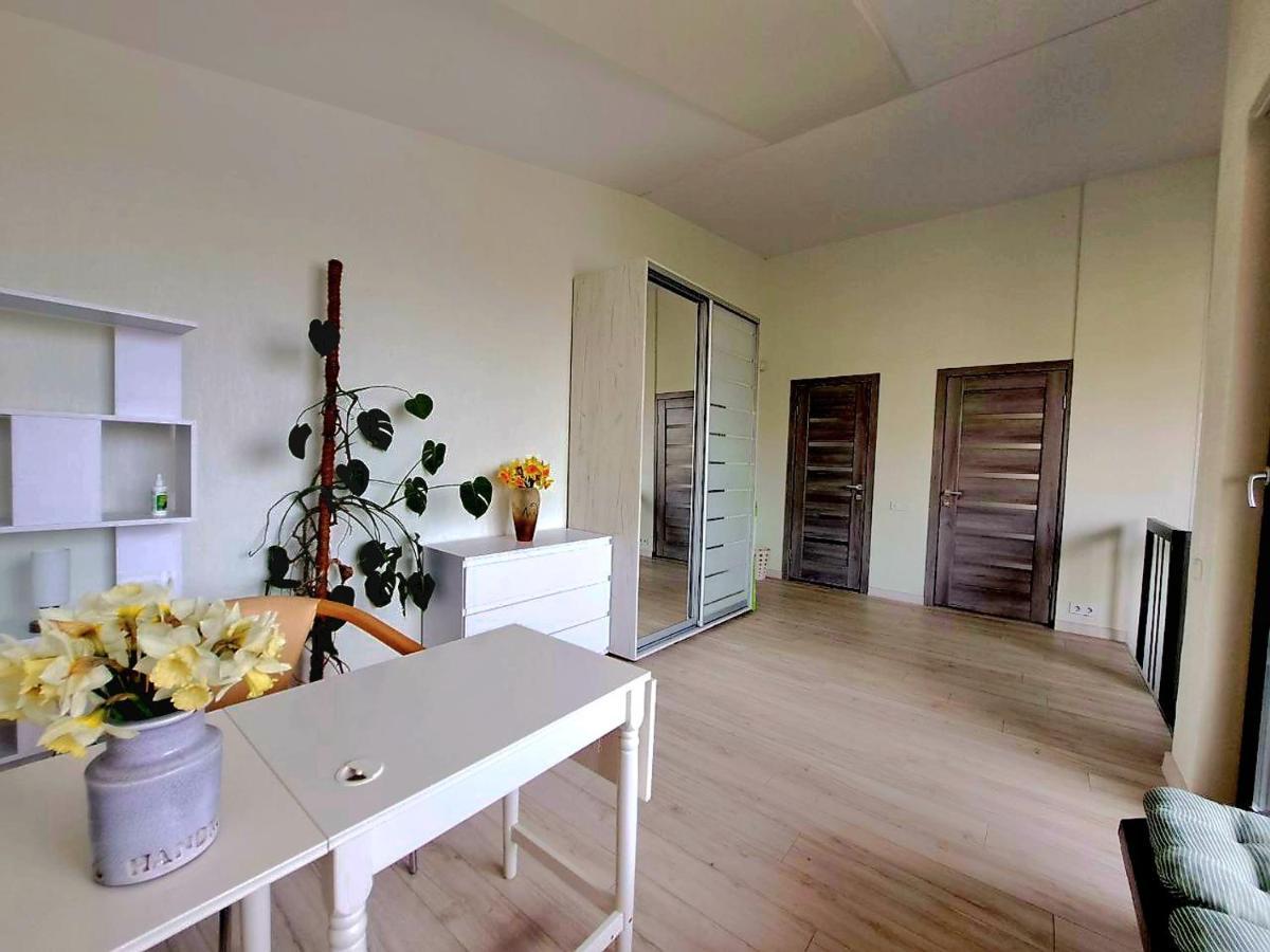 Naykova District Apartment *